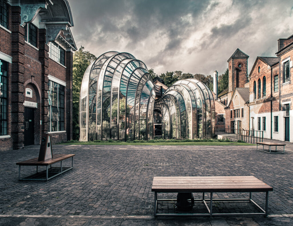 Bombay-Sapphire-Gin-Distillery-Thomas-Heatherwick